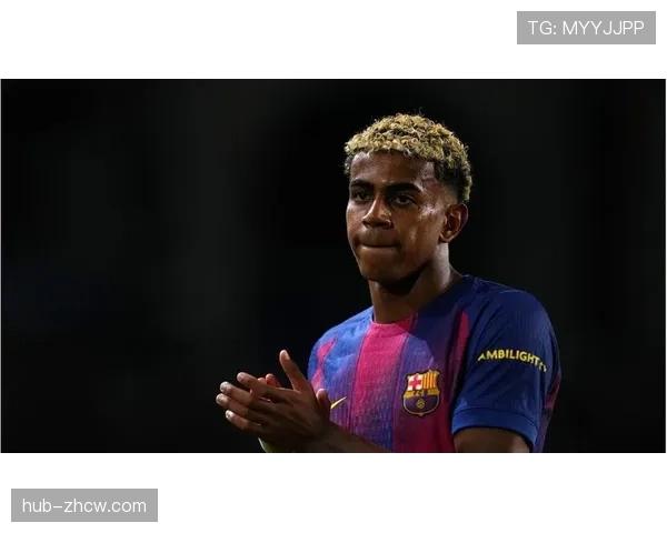 巴萨主帅弗里克赛后谈及媒体过度关注亚马尔现象